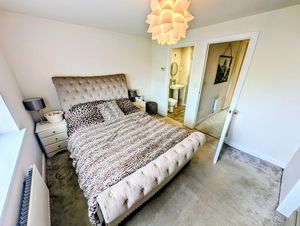 Photo 17- click for photo gallery